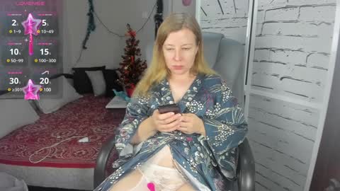 funny_bunny4 online show from January 2025 06:46:01 PM