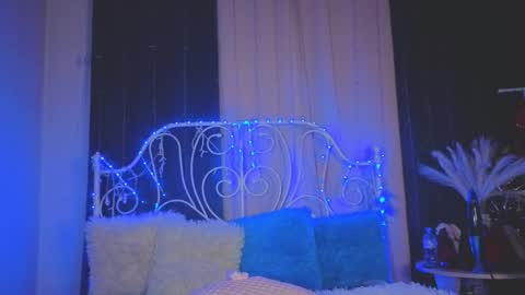 Snapshot of funny_whotsss chatting on November 2025 02:25:01 AM Tiffany online show from November 2025 02:25:01 AM