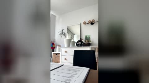 funnyroom23 online show from April 2026 09:04:01 AM