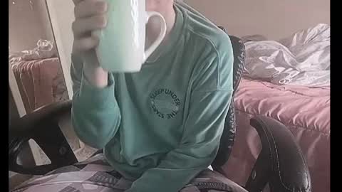 Snapshot of fuxkme_jen chatting on December 2024 06:58:02 PM fuxkme_jen online show from December 2024 06:58:02 PM