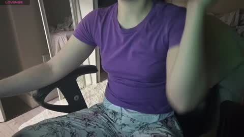 Snapshot of fuxkme_jen chatting on December 2024 08:25:02 PM fuxkme_jen online show from December 2024 08:25:02 PM