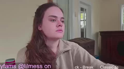 Snapshot of fuxkme_jen chatting on September 2025 05:57:02 PM fuxkme_jen online show from September 2025 05:57:02 PM