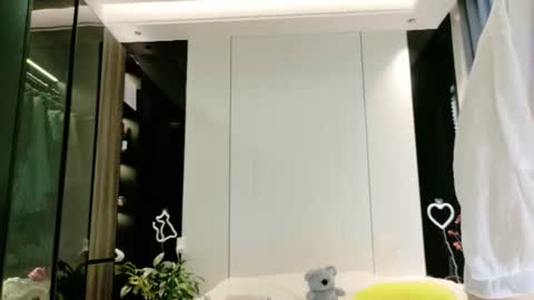 Fuyomi online show from July 2026 05:10:02 AM