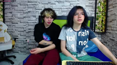 Snapshot of fyre_fox_ chatting on December 2024 03:51:02 AM FYRE y FOX online show from December 2024 03:51:02 AM