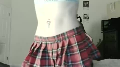 Snapshot of g0ddessluna1800 chatting on June 2026 02:02:02 AM Goddess Luna online show from June 2026 02:02:02 AM