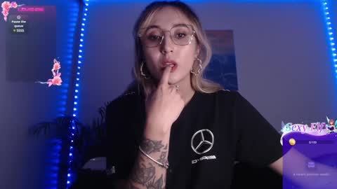 Snapshot of gabb_rioss chatting on February 2025 11:06:02 PM Gabriela online show from February 2025 11:06:02 PM