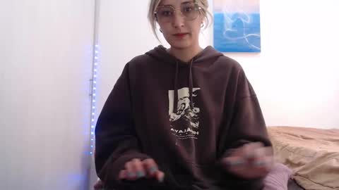 Snapshot of gabb_rioss chatting on October 2025 04:19:01 PM Gabriela online show from October 2025 04:19:01 PM