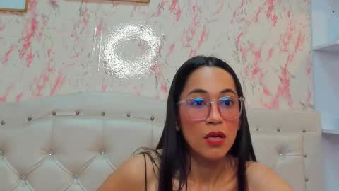 Gabbie online show from October 2025 06:09:01 PM