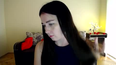 Snapshot of gabby_di chatting on July 2026 09:02:01 AM Jaklin online show from July 2026 09:02:01 AM