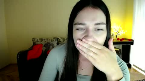 Snapshot of gabby_di chatting on July 2026 08:41:01 AM Jaklin online show from July 2026 08:41:01 AM