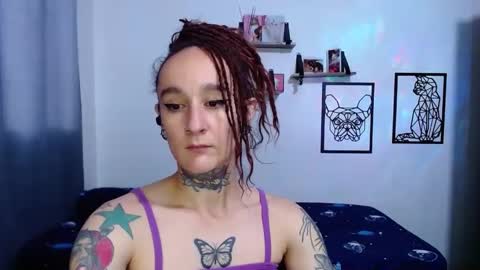 gabby_moon09 online show from October 2025 12:16:02 PM
