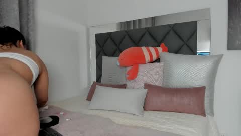   Instagram soygabi g   online show from March 2025 08:38:01 AM