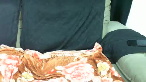 gaby  layla online show from January 2025 02:47:01 AM