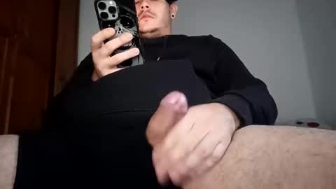 gabito94 online show from November 2025 06:18:02 PM