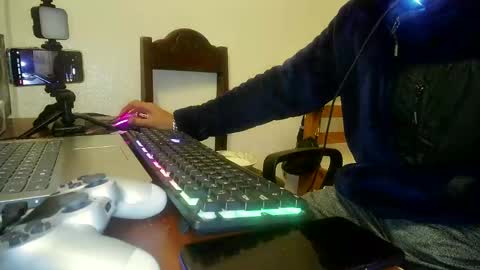 Snapshot of gabitosexyy chatting on March 2025 05:33:01 AM gabitosexyy online show from March 2025 05:33:01 AM