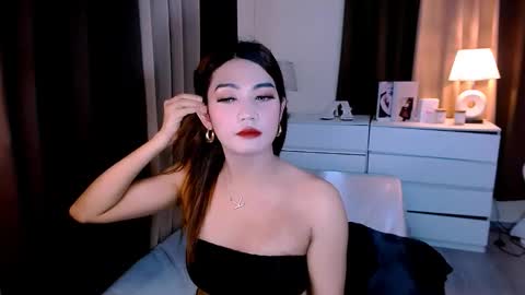 gabriela_deluxe online show from October 2025 01:53:02 AM