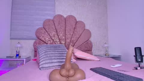 gabriela online show from March 2026 07:32:02 PM