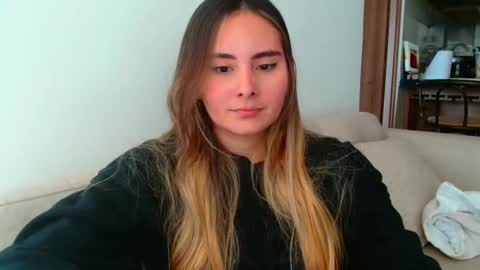 Gabriela Miller online show from October 2025 06:32:02 PM