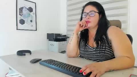 Gabriela online show from August 2026 08:44:01 PM