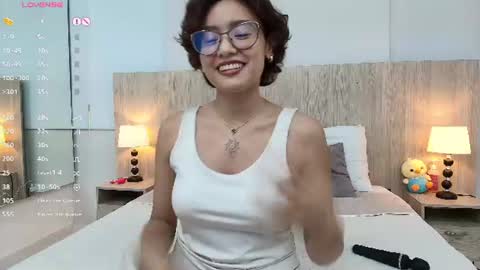 Gabriela Vargas online show from July 2026 07:23:02 AM