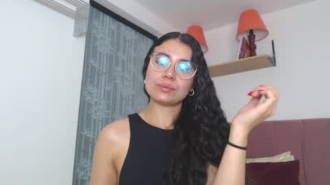 Snapshot of gabrielarossa chatting on December 2024 01:12:01 PM GabrielaRossa online show from December 2024 01:12:01 PM