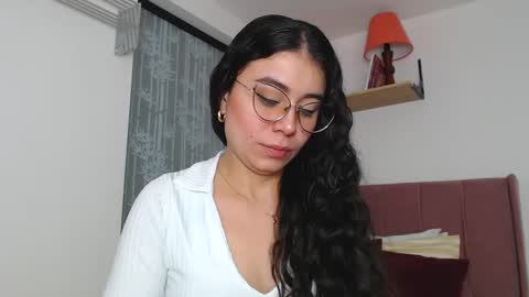 Snapshot of gabrielarossa chatting on December 2024 12:54:02 PM GabrielaRossa online show from December 2024 12:54:02 PM