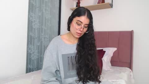 Snapshot of gabrielarossa chatting on December 2024 03:48:01 PM GabrielaRossa online show from December 2024 03:48:01 PM