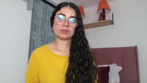 Snapshot of gabrielarossa chatting on December 2024 01:59:02 PM GabrielaRossa online show from December 2024 01:59:02 PM