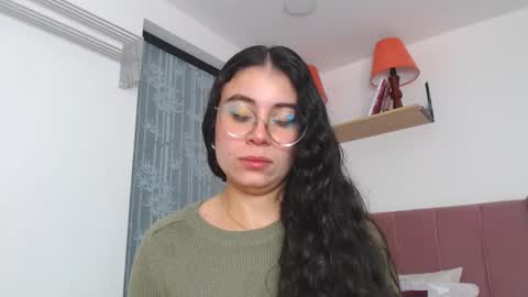 Snapshot of gabrielarossa chatting on January 2025 12:52:01 PM GabrielaRossa online show from January 2025 12:52:01 PM