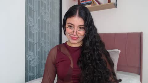 Snapshot of gabrielarossa chatting on February 2025 06:24:01 PM GabrielaRossa online show from February 2025 06:24:01 PM