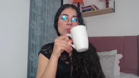 Snapshot of gabrielarossa chatting on February 2025 02:15:02 PM GabrielaRossa online show from February 2025 02:15:02 PM