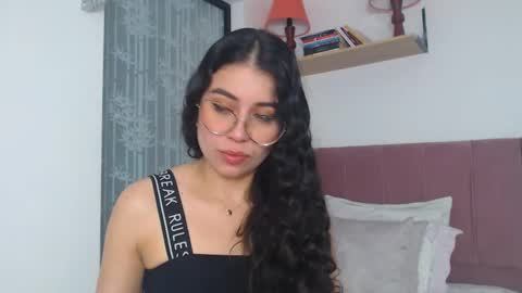 Snapshot of gabrielarossa chatting on February 2025 01:44:01 PM GabrielaRossa online show from February 2025 01:44:01 PM