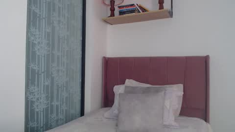Snapshot of gabrielarossa chatting on March 2025 09:05:02 PM GabrielaRossa online show from March 2025 09:05:02 PM