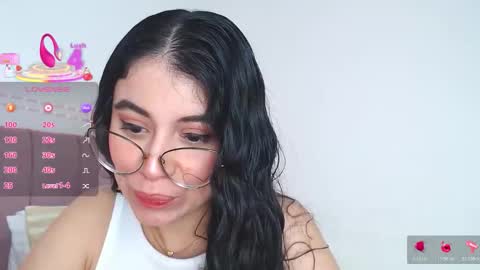 GabrielaRossa online show from November 2025 01:33:02 PM