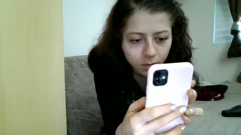 gabriellamanhaes online show from June 2026 12:55:01 PM