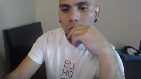 Gabriel online show from February 2026 08:32:02 PM