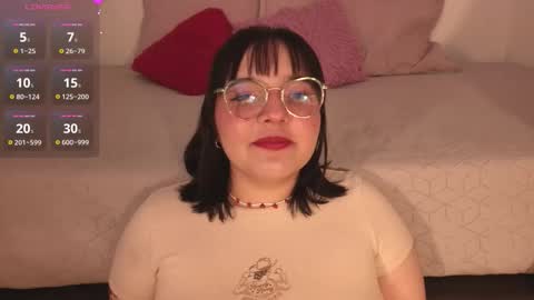 Gabyy online show from October 2025 03:35:02 PM