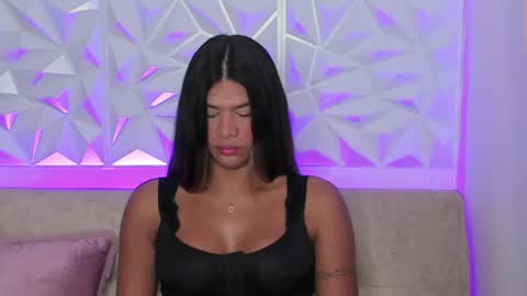 Gabriela  online show from October 2025 11:20:01 PM