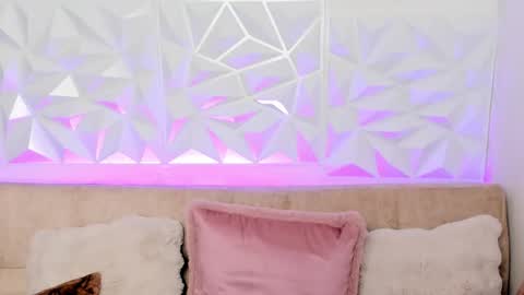 Gabriela  online show from April 2026 12:33:01 AM