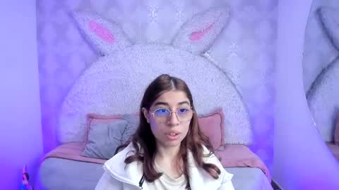 Gaby online show from June 2026 07:53:01 PM