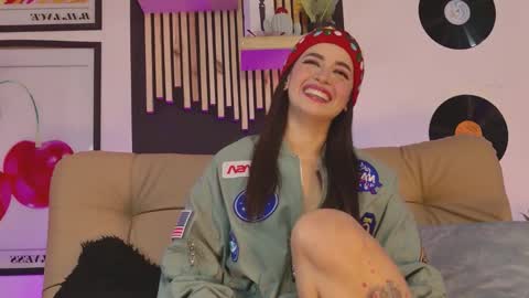 Gaby  online show from December 2025 01:20:02 PM