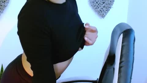 My name is Gabriela.. nice to meet you thumbs up please its very important to me online show from February 2026 12:20:01 PM