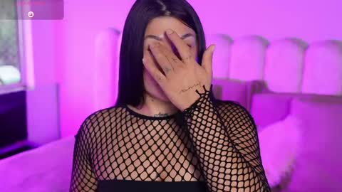 Aleja  online show from November 2025 12:45:02 PM