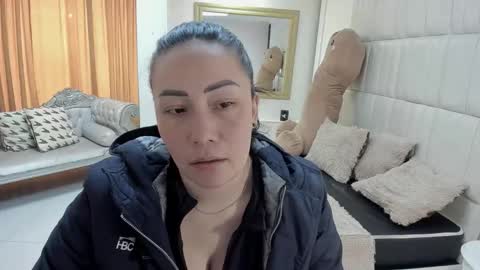 gabriela online show from December 2025 12:22:02 PM