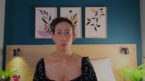 Snapshot of gabypetit chatting on November 2025 07:48:02 PM Gaby online show from November 2025 07:48:02 PM