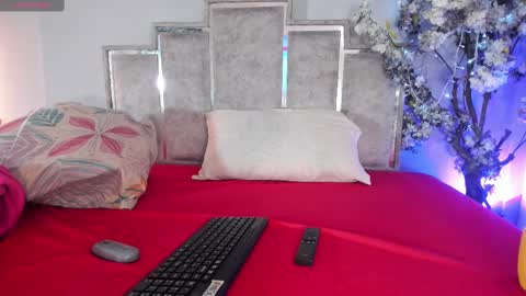 Snapshot of gabyyjones chatting on October 2025 11:29:01 AM gabyyjones online show from October 2025 11:29:01 AM