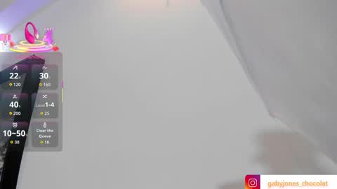 Snapshot of gabyyjones chatting on November 2025 11:20:02 AM gabyyjones online show from November 2025 11:20:02 AM