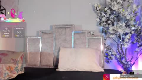 Snapshot of gabyyjones chatting on November 2025 11:38:02 AM gabyyjones online show from November 2025 11:38:02 AM