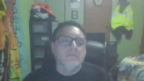 Snapshot of gadude45 chatting on January 2025 01:32:01 AM gadude45 online show from January 2025 01:32:01 AM