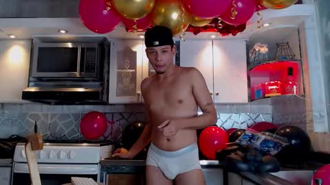 Snapshot of gael_zambrano chatting on February 2026 06:57:01 PM Gael sexy online show from February 2026 06:57:01 PM